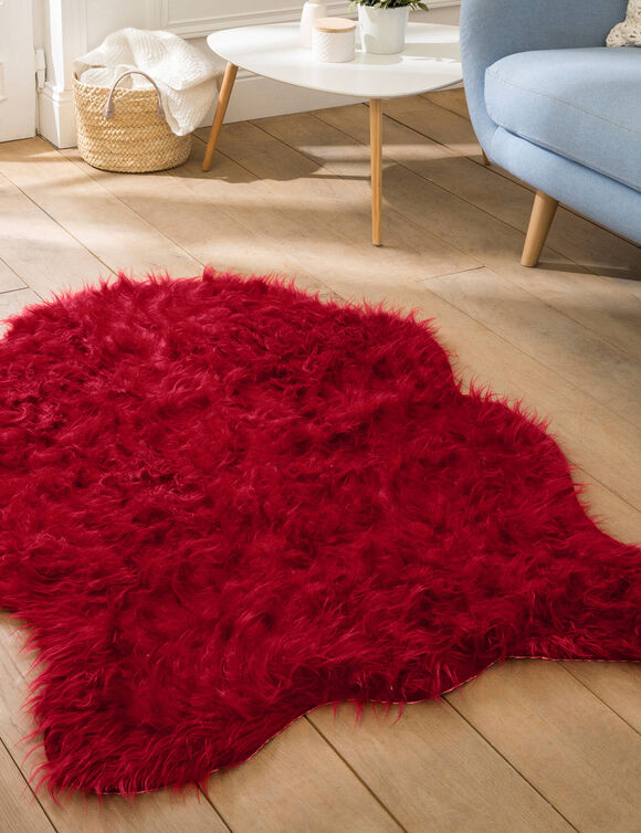 Tapis poils forme peau de b&ecirc;te (rouge)