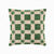 Coussin imprim&eacute; soleil et damier (vert / &eacute;cru)
