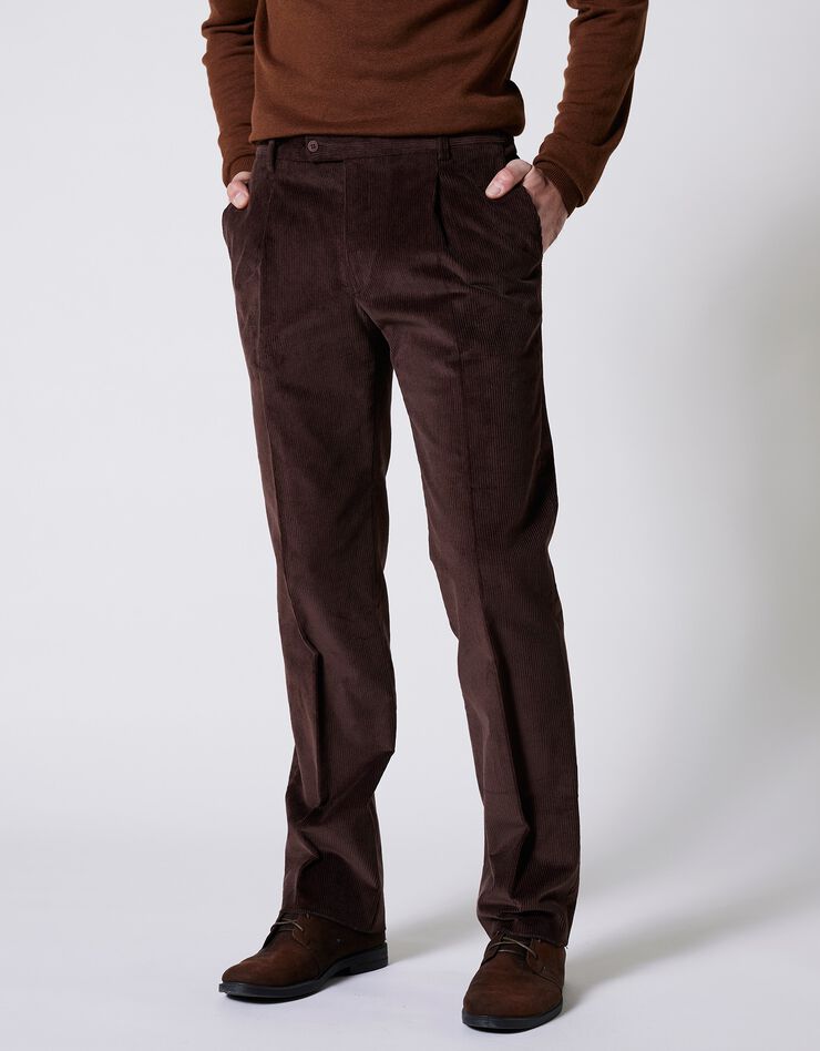 Pantalon velours taille élastiquée sans pince (châtaigne) Pantalon velours taille élastiquée sans pince (châtaigne)