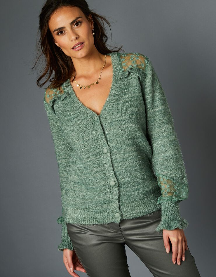 Gilet tulle brodé maille douceur (vert amande) Gilet tulle brodé maille douceur (vert amande)