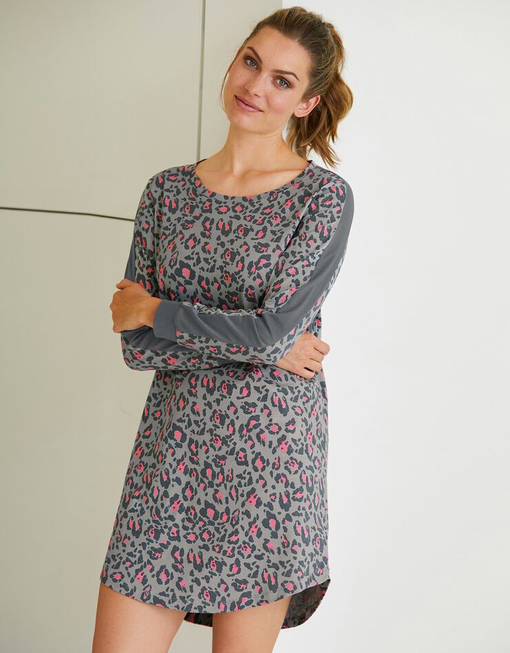 Chemise de nuit imprimée léopard (gris) Chemise de nuit imprimée léopard (gris)
