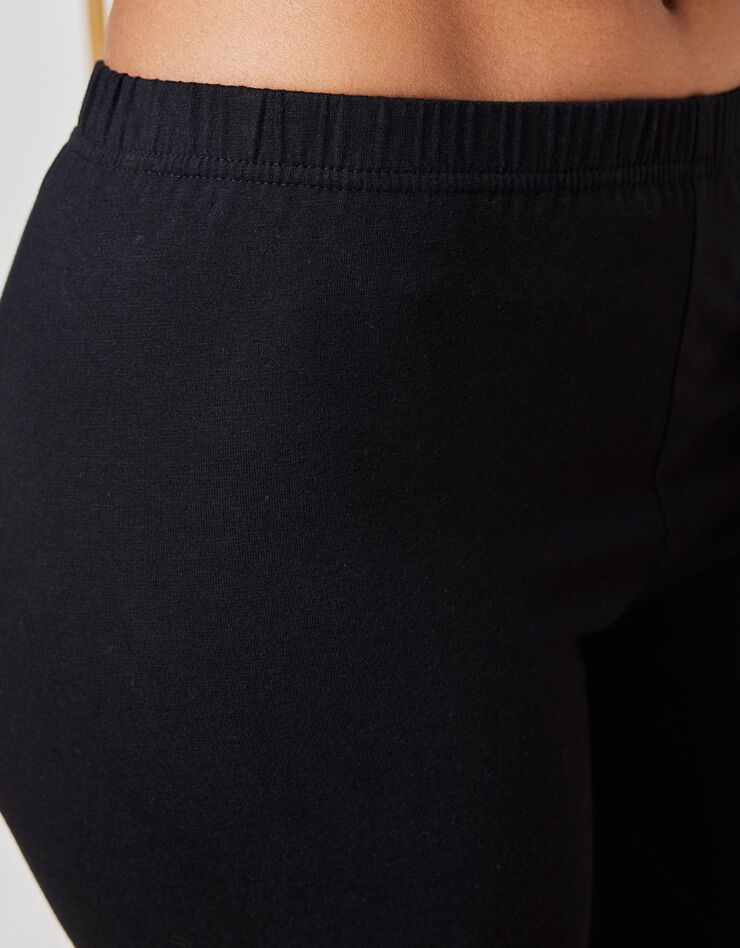 Legging 3/4, bas boutonné (noir) Legging 3/4, bas boutonné (noir)