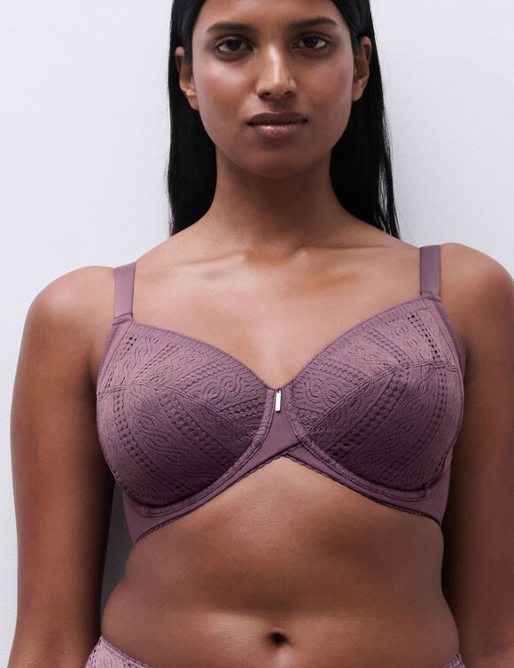 Soutien-gorge en dentelle "Easy Support" de Chantelle&reg;, avec armatures. (violet)