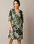 Robe housse imprimée, coton biologique** (noir / kaki)