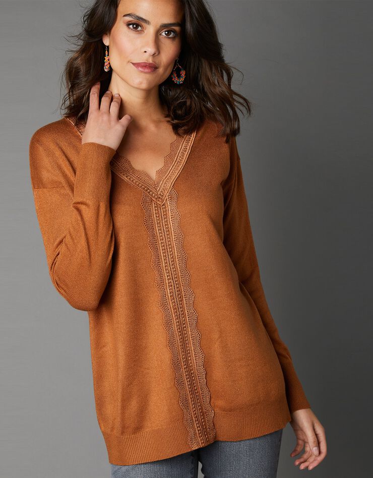 Pull toucher cachemire, finition dentelle (caramel) Pull toucher cachemire, finition dentelle (caramel)