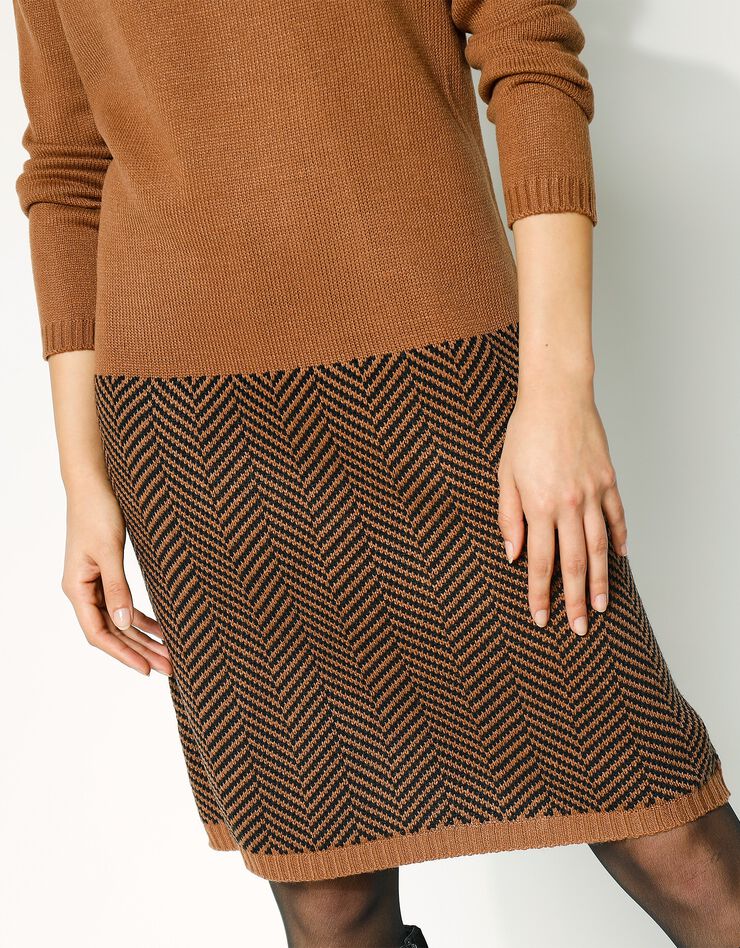 Robe pull, base jacquard (caramel / noir) Robe pull, base jacquard (caramel / noir)