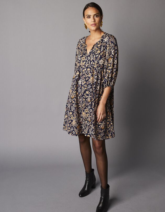 Robe courte imprimée, évasée et fluide avec manches ballon (marine / safran)