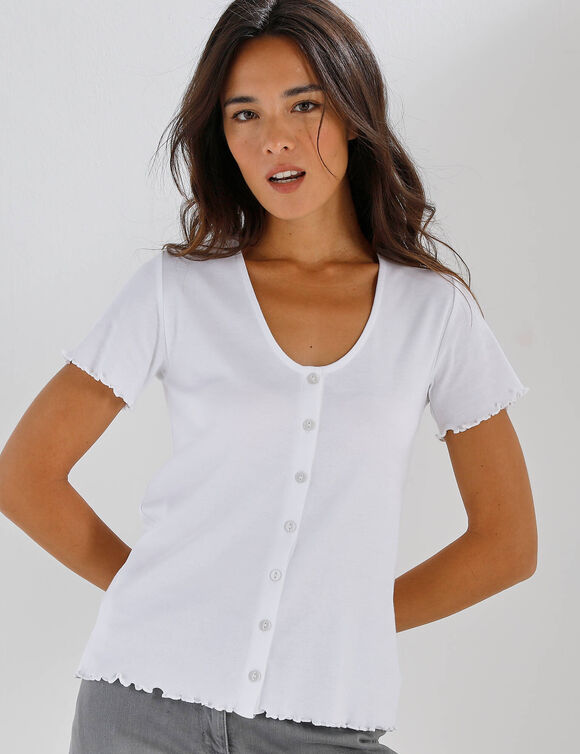 T-shirt col V boutonn&eacute;, finition frisottis (blanc)
