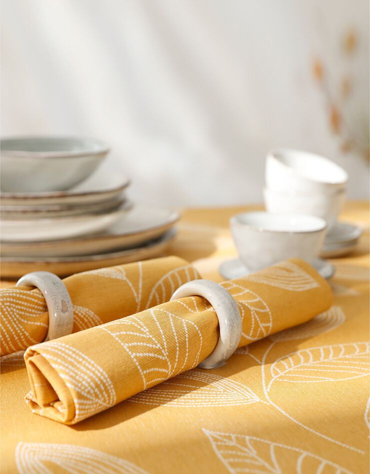 Nappe anti-taches bicolore imprimée feuilles (curry) Nappe anti-taches bicolore imprimée feuilles (curry)