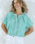 Blouse manches courtes finitions en macramé, unie (vert menthe)