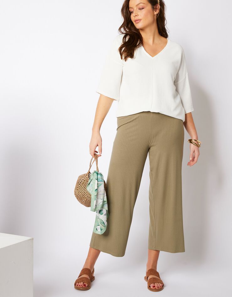 Pantalon fluide raccourci en maille côte plate (kaki) Pantalon fluide raccourci en maille côte plate (kaki)