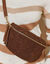 Sac banane en velours c&ocirc;tel&eacute;  (chocolat)
