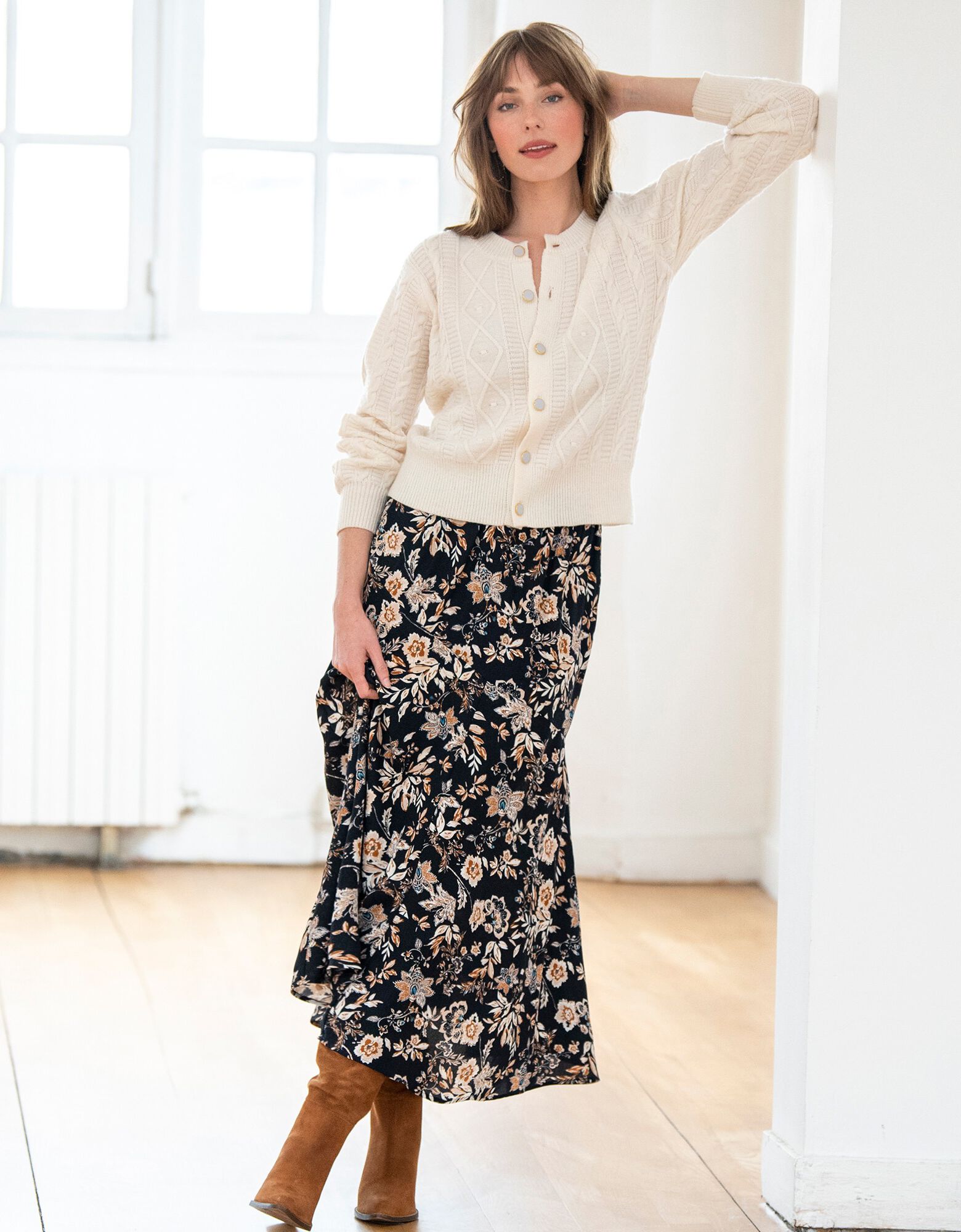 Jupe longue imprim?� fleuri, marine / ?�cru | Blancheporte