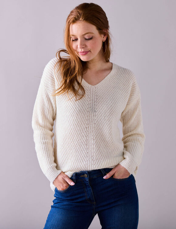 Pull col V, maille anglaise toucher doux (&eacute;cru)