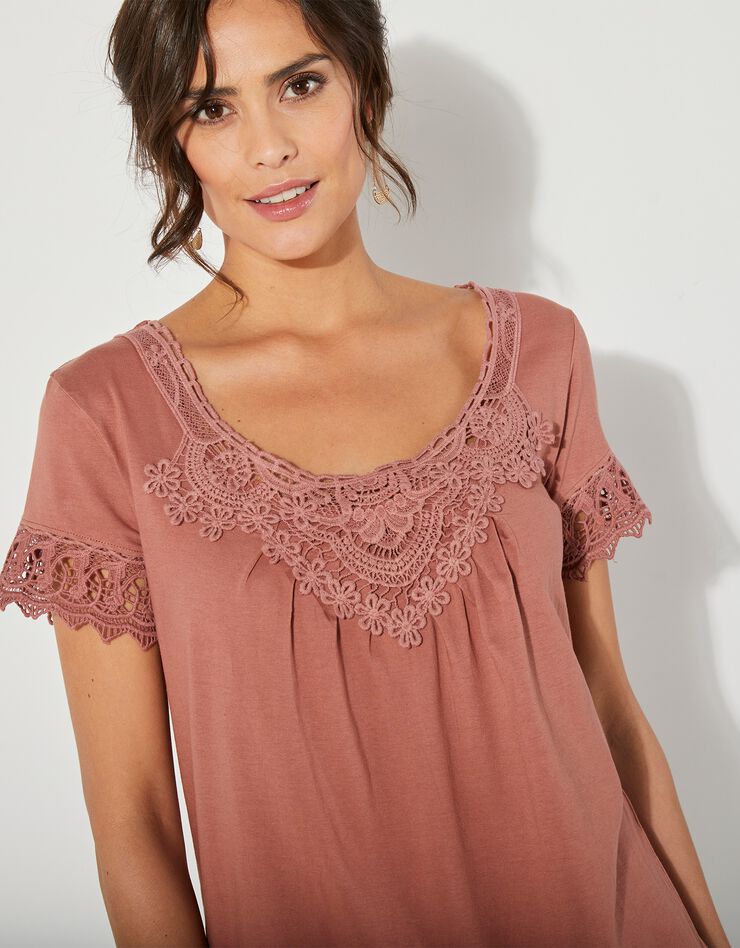 Tee-shirt macramé fantaisie (rose thé) Tee-shirt macramé fantaisie (rose thé)