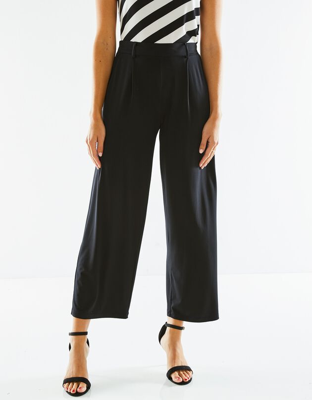 Pantalon large raccourci, maille fluide stretch (noir)