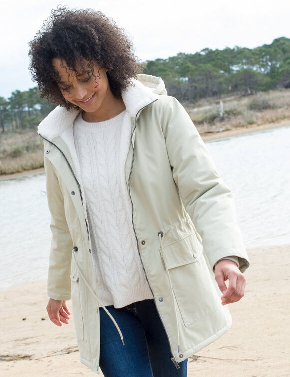 Parka d&eacute;perlante &agrave; capuche, doubl&eacute;e polaire sherpa (mastic)