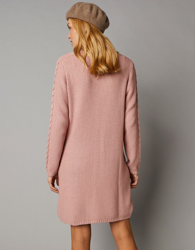 Robe pull maille torsadée, toucher cachemire (rose poudré) Robe pull maille torsadée, toucher cachemire (rose poudré)