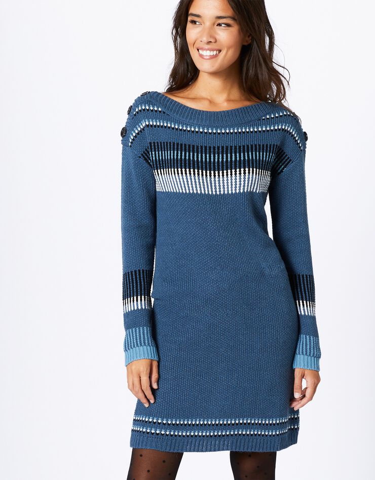 Robe pull à motifs jacquard et col bateau boutonné (bleu grisé / noir) Robe pull à motifs jacquard et col bateau boutonné (bleu grisé / noir)