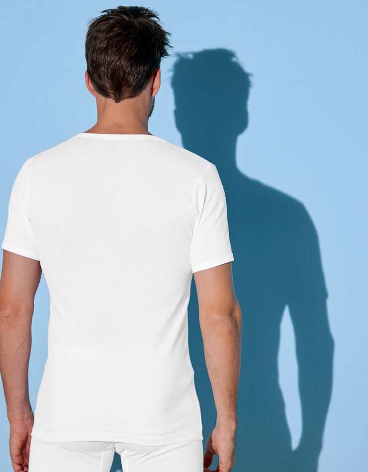 Tee-shirt sous-vêtement homme col rond - lot de 3 (blanc) Tee-shirt sous-vêtement homme col rond - lot de 3 (blanc)