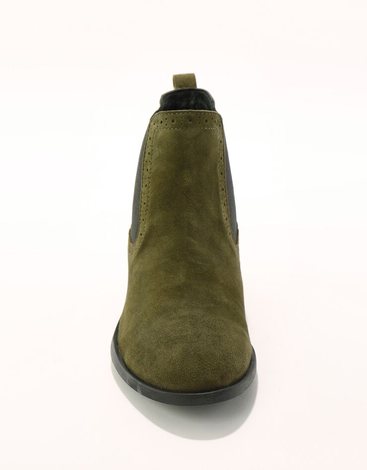 Boots élastiquées perforées Chelsea en croûte de cuir (kaki) Boots élastiquées perforées Chelsea en croûte de cuir (kaki)