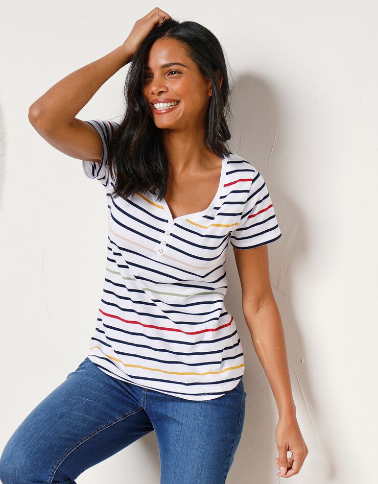 Tee-shirt col V rayé multicolore (blanc / multicolore) Tee-shirt col V rayé multicolore (blanc / multicolore)