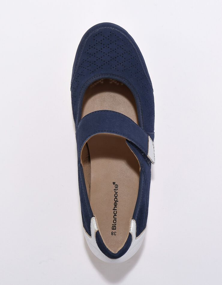 Babies scratchées en cuir ajouré (bleu) Babies scratchées en cuir ajouré (bleu)