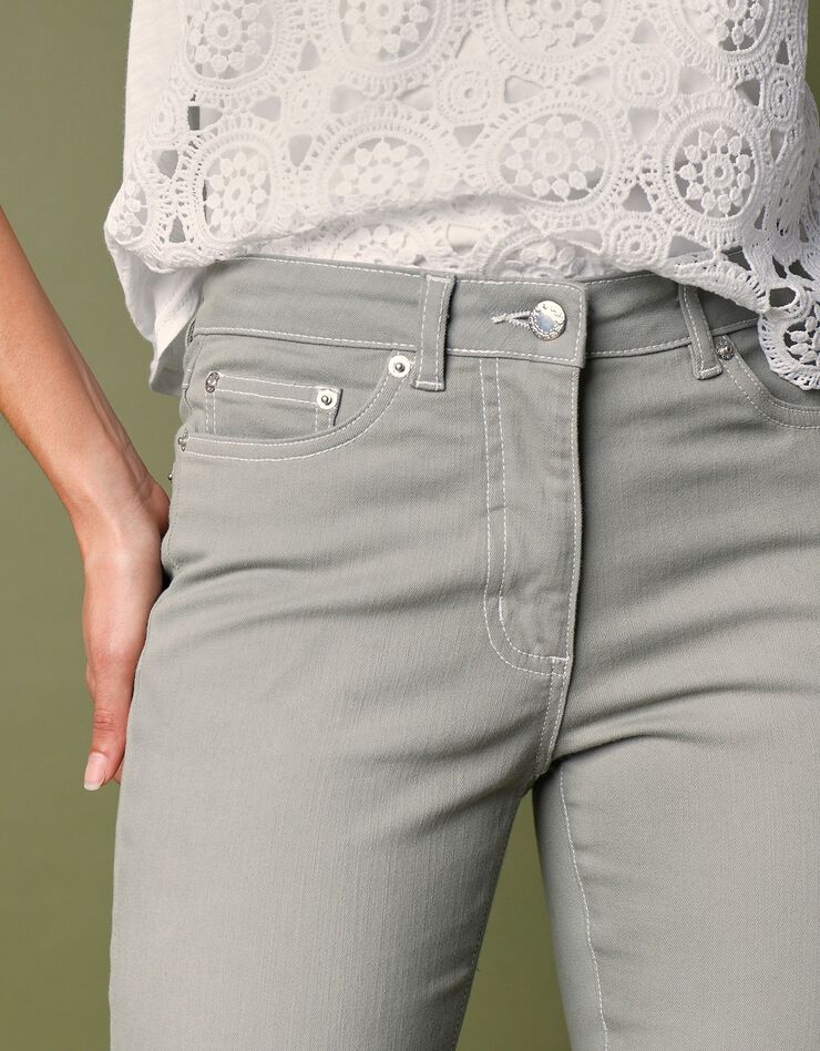 Jean 7/8ème brodé coton stretch   (kaki)