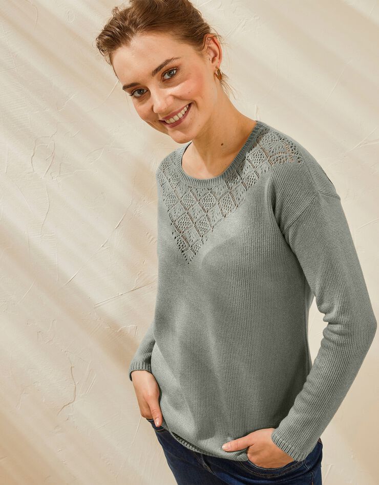 Pull col rond, maille ajourée toucher cachemire (kaki) Pull col rond, maille ajourée toucher cachemire (kaki)