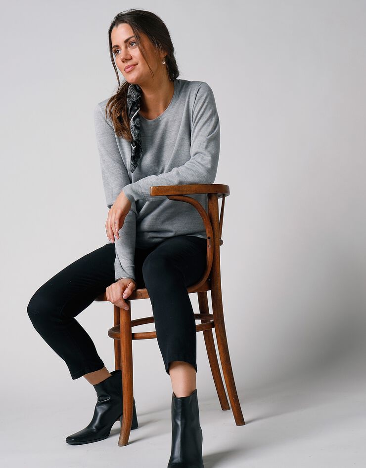 Pull col rond uni toucher cachemire (gris chiné) Pull col rond uni toucher cachemire (gris chiné)
