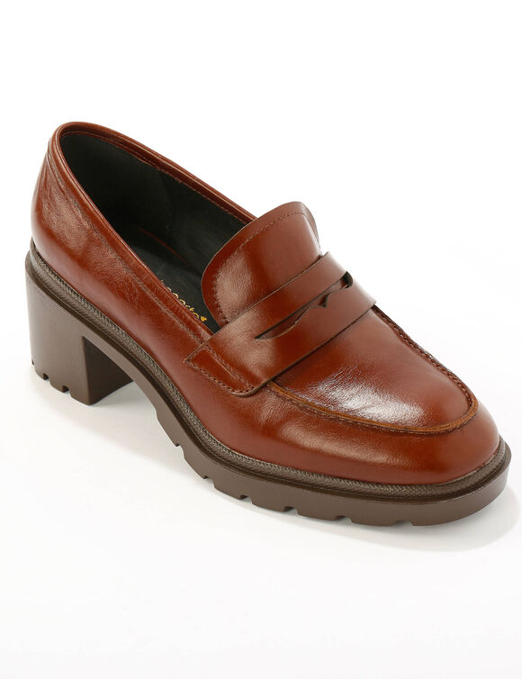 Mocassins à talon en cuir, semelle crantée. (marron)