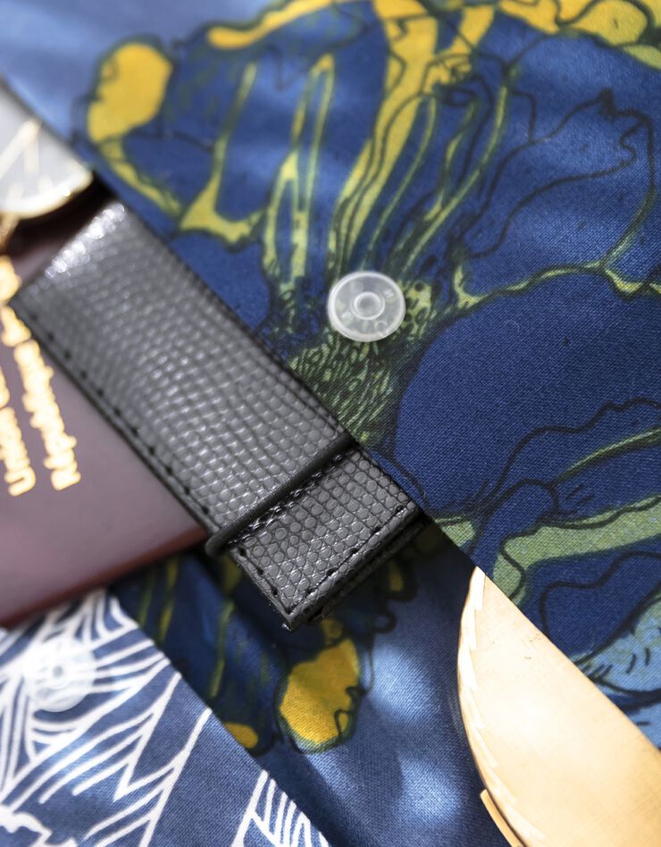 Trousse de toilette pressionnée - collection upcycling (blanc)