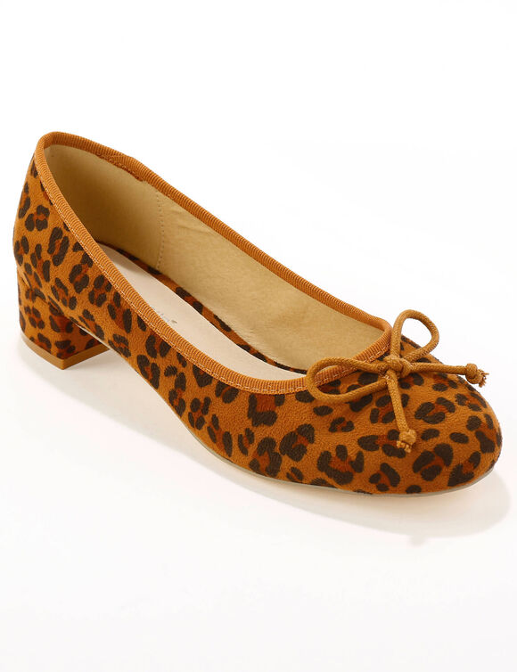 Ballerines &agrave; talons imprim&eacute;es l&eacute;opard. (beige / noir)