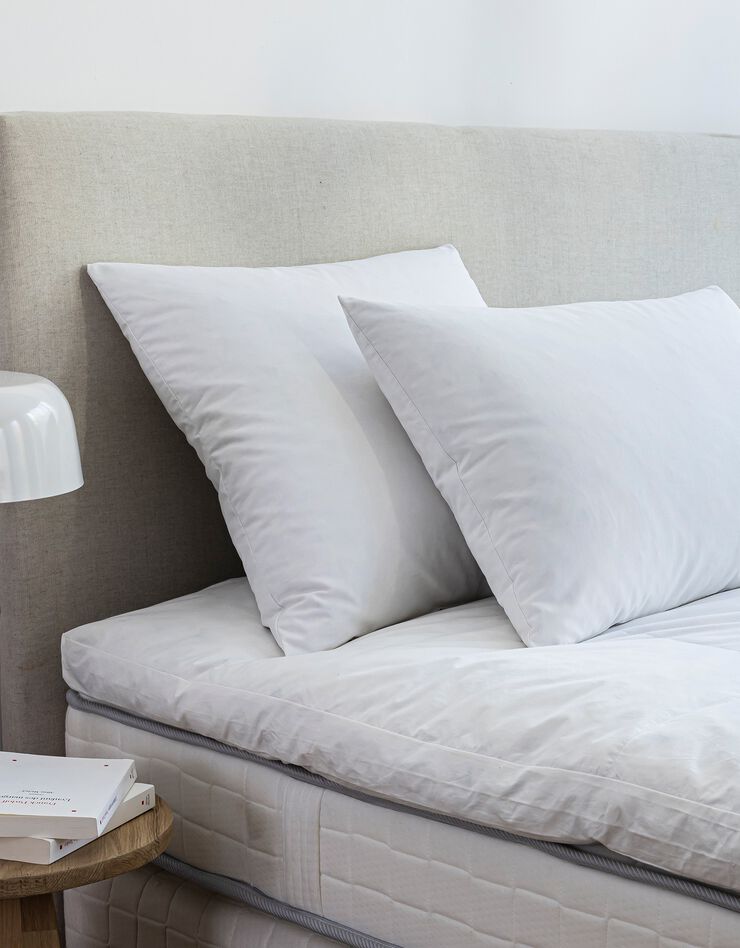 Oreiller naturel anti-acariens moelleux (blanc)