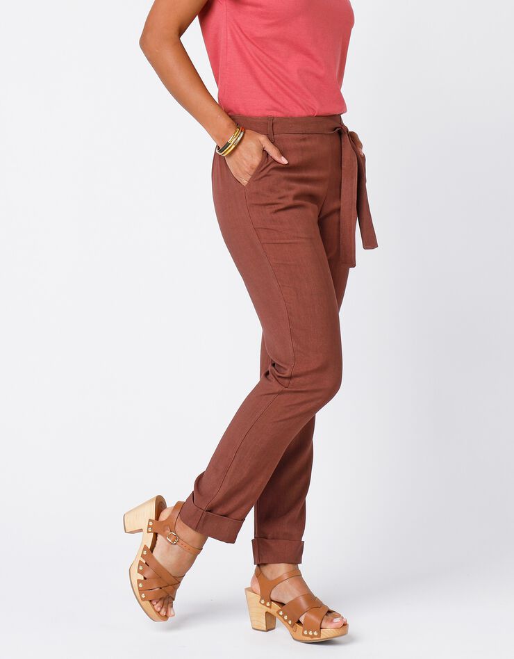 Pantalon 7/8ème fuselée uni, tissu fluide (marron glacé) Pantalon 7/8ème fuselée uni, tissu fluide (marron glacé)