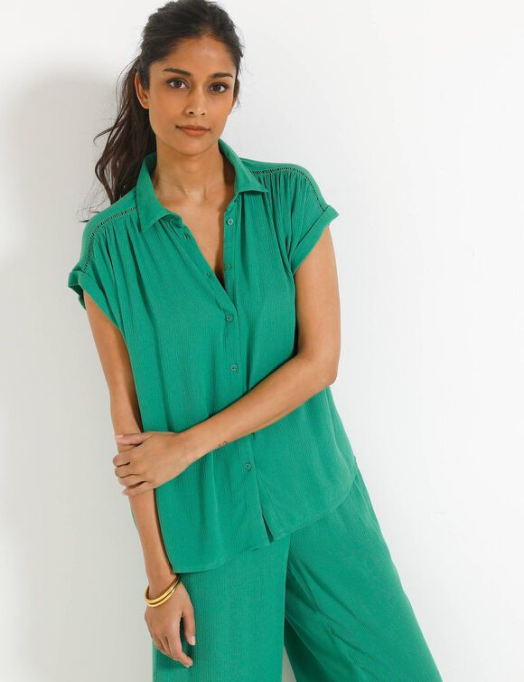 Chemisier d&eacute;tail ajour&eacute; uni, cr&eacute;pon (vert)