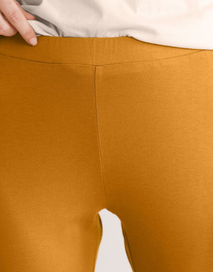 Pantalon fuselé uni taille élastiquée (ocre) Pantalon fuselé uni taille élastiquée (ocre)