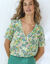 Chemisier boutonné manches blousantes imprimé, voile jacquard (vert)