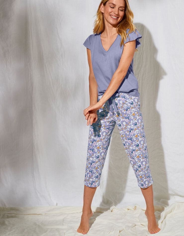 Pantacourt pyjama imprimé  "pétales de fleurs" (parme / écru)