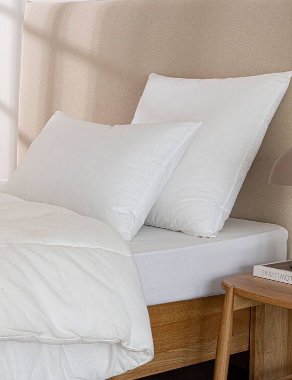 Oreiller fibre sensation duvet confort ferme (blanc)