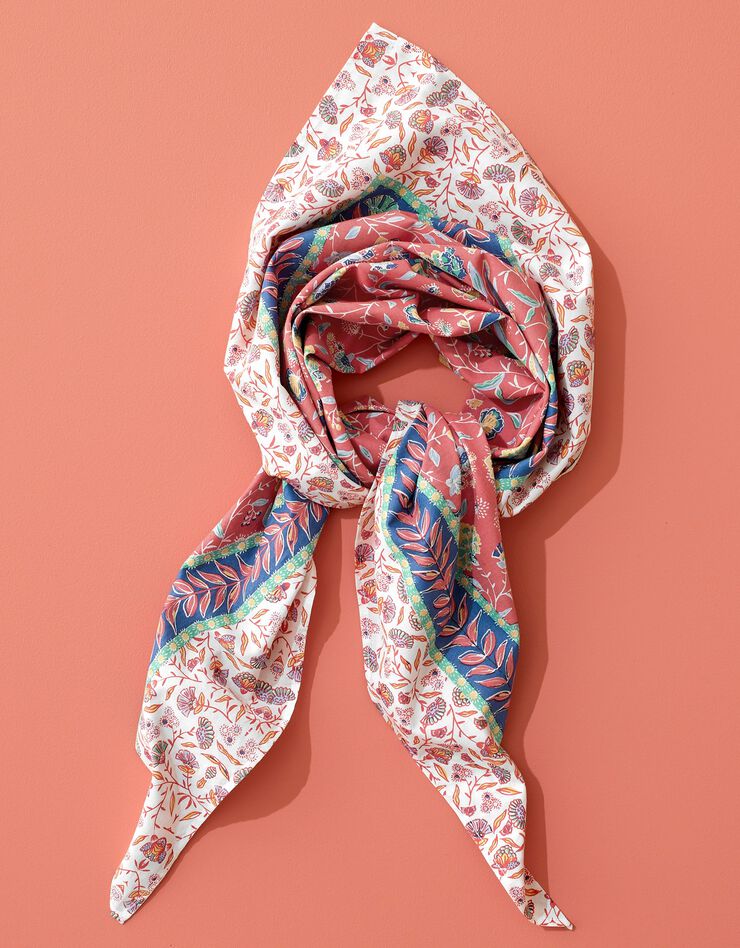 Foulard carré imprimé floral Indian Summer (corail / écru) Foulard carré imprimé floral Indian Summer (corail / écru)