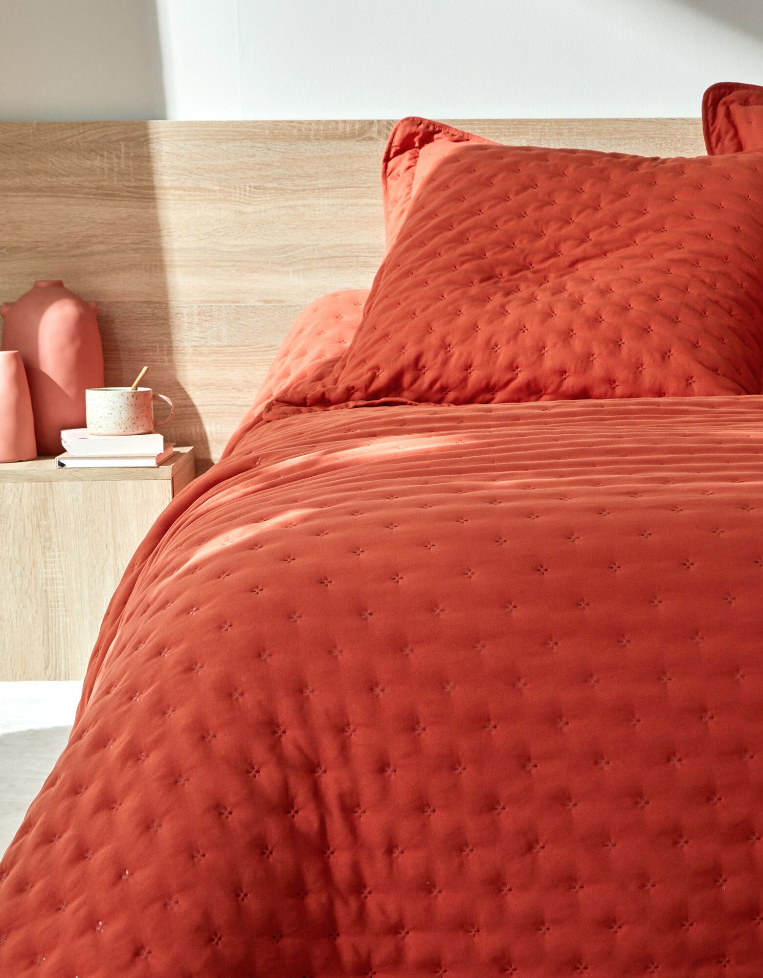 Couvre-lit Matelassé En Microfibre – Ultra-Doux, Couleur Unie