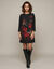 Robe col rond manches 7/8&egrave;me pagodes, cr&ecirc;pe imprim&eacute; fleurs (noir / rouge)