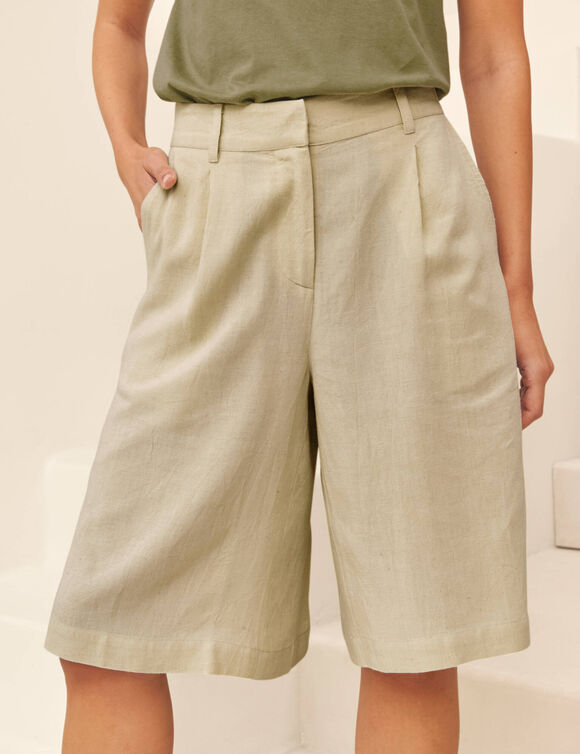 Bermuda coupe large, lin m&eacute;lang&eacute; (sable)