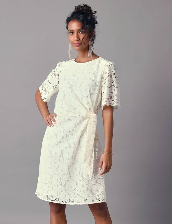 Robe drapée dentelle, manches papillon (écru)
