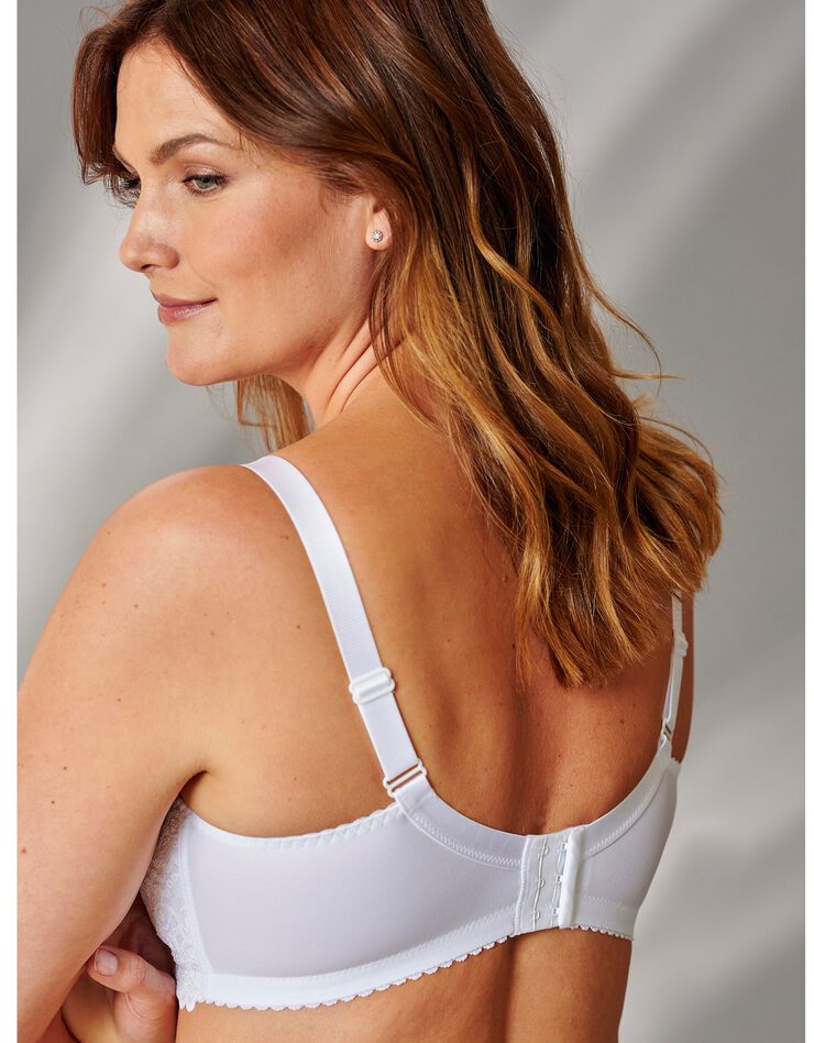 Soutien-gorge dentelle renforts matelassés sans armatures (blanc) Soutien-gorge dentelle renforts matelassés sans armatures (blanc)