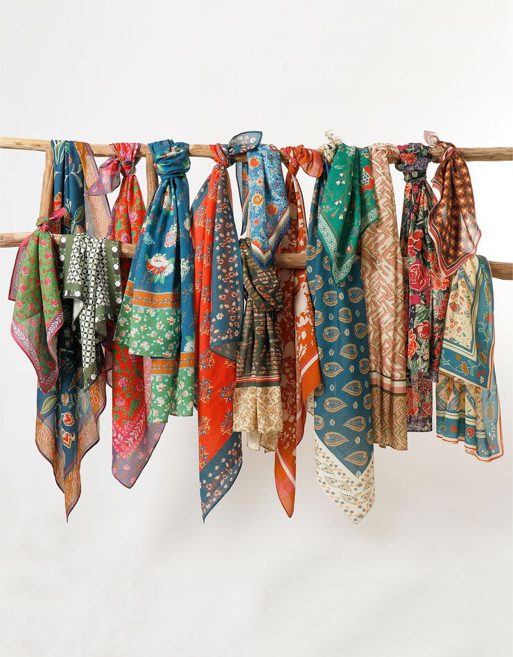Foulard fabriqué en France imprimé fleurs, 48x48 cm - coton biologique(1) (vert)