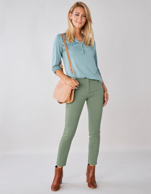 Pantalon 7/8ème fuselé stretch (vert grisé)