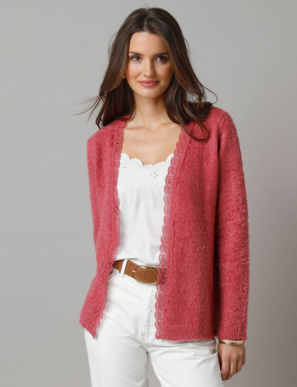 Gilet en maille poilue, détail de macramé (bois de rose)