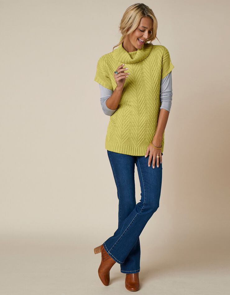 Pull sans manches torsadé à col roulé (vert mousse) Pull sans manches torsadé à col roulé (vert mousse)